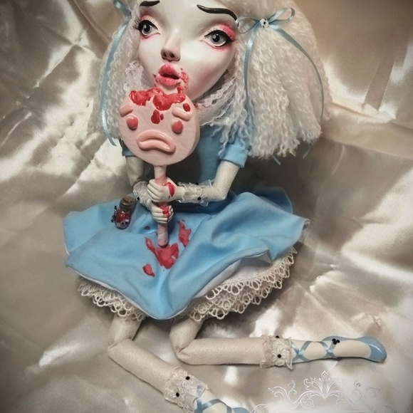 ALICE ODDITY HORROR PUPPET CREEPY ARTIST DOLL OOAK Adorable Gothic Halloween - Picture 3 of 15
